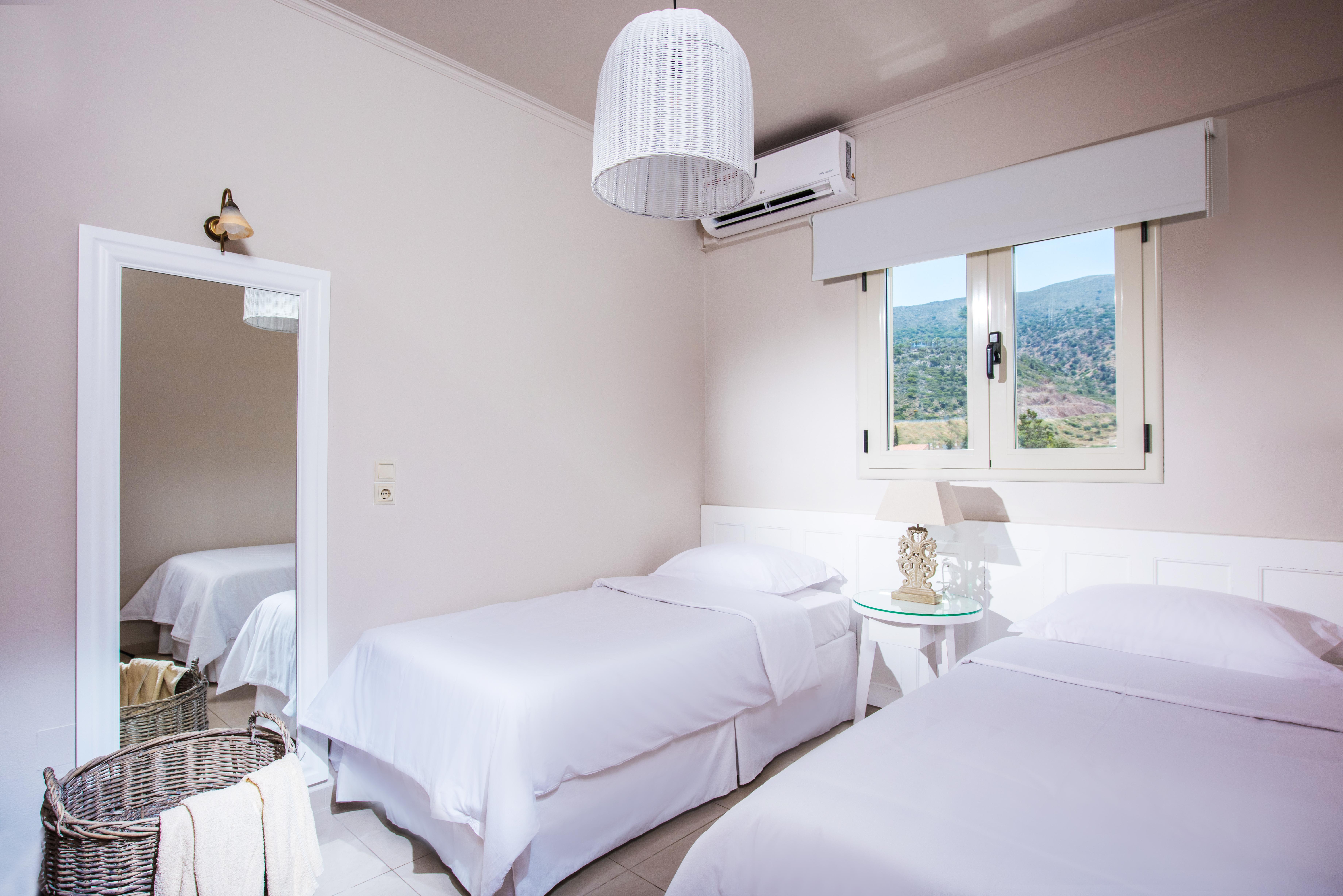 Notos Heights Hotel & Suites Малиа Екстериор снимка